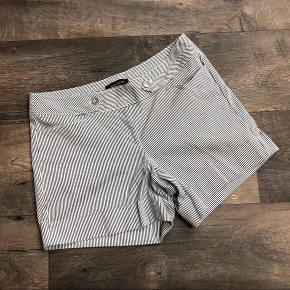 Bundle lot chino shorts size 6 - Picture 5 of 8